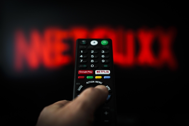 Netflix bị 'cấm cửa', khán giả Việt sẽ bị thiệt thòi như thế nào? Netflix bi 'cam cua', khan gia Viet se bi thiet thoi nhu the nao?
