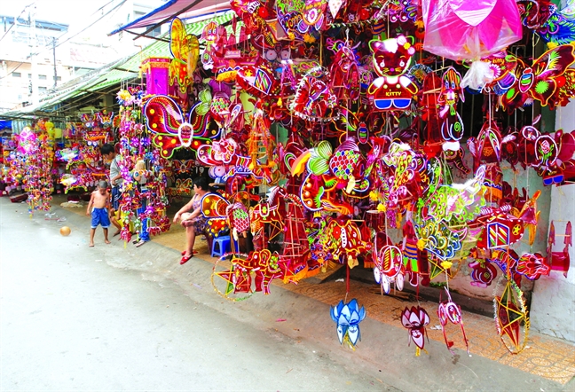 Mùa Trung Thu rất xa Mua Trung Thu rat xa