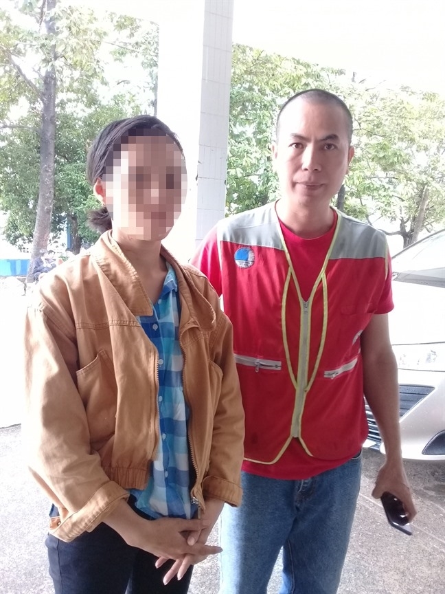 Chồng đánh, dìm vợ xuống nước như cố giết: 'Chưa thấy chồng nào đánh vợ tàn độc như thế' Chong danh, dim vo xuong nuoc nhu co giet: 'Chua thay chong nao danh vo tan doc nhu the'
