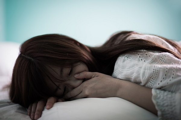 Tôi đuổi chồng ra khỏi nhà giữa đêm và anh có cớ ngoại tình Toi duoi chong ra khoi nha giua dem va anh co co ngoai tinh