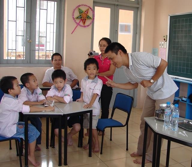 Công nghệ giáo dục đang là phương pháp hiện đại nhất Cong nghe giao duc dang la phuong phap hien dai nhat