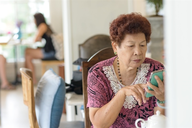 Từ ngày bị đái tháo đường, tôi và con gái không còn thân thiết Tu ngay bi dai thao duong, toi va con gai khong con than thiet