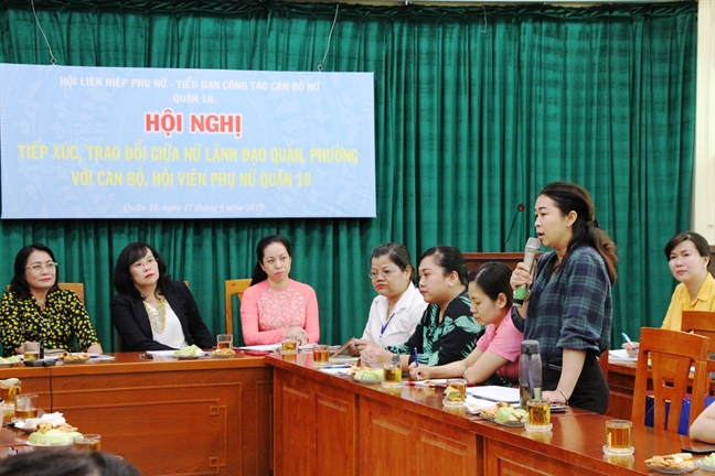 Nữ lãnh đạo cần chủ động, tự tin khẳng định năng lực của mình Nu lanh dao can chu dong, tu tin khang dinh nang luc cua minh