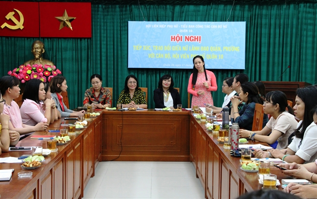Nữ lãnh đạo cần chủ động, tự tin khẳng định năng lực của mình Nu lanh dao can chu dong, tu tin khang dinh nang luc cua minh