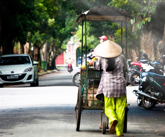 Con nói muốn ở với ba, mẹ đứt ruột… Con noi muon o voi ba, me dut ruot…