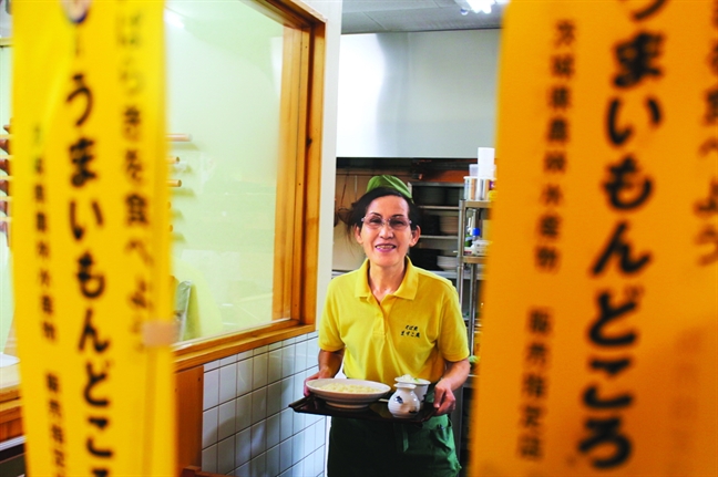 Mùa thu đến Ibaraki ngắm 'chôm chôm khổng lồ' Mua thu den Ibaraki ngam 'chom chom khong lo'