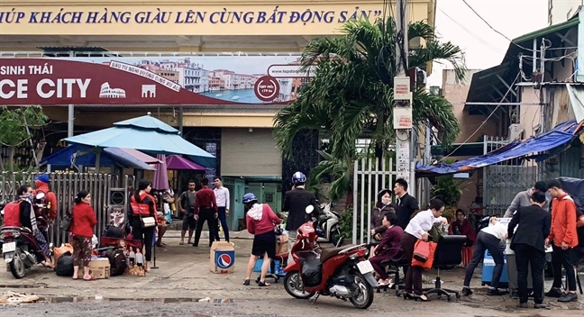 Alibaba tan tác sau khi các lãnh đạo bị bắt Alibaba tan tac sau khi cac lanh dao bi bat
