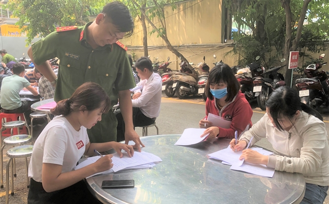Khách hàng không thể khởi kiện để đòi tiền Công ty Alibaba Khach hang khong the khoi kien de doi tien Cong ty Alibaba