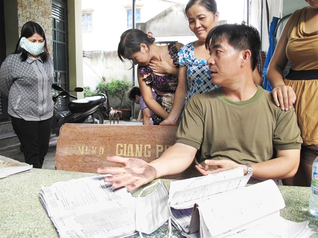Những 'Rạng Đông' giữa Sài Gòn - Bài cuối: Tàn phá môi trường vì di dời luẩn quẩn Nhung 'Rang Dong' giua Sai Gon - Bai cuoi: Tan pha moi truong vi di doi luan quan