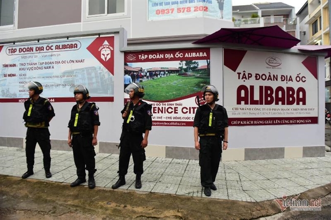 Triệu tập vợ, em trai Nguyễn Thái Luyện và hàng chục giám đốc chi nhánh Alibaba Trieu tap vo, em trai Nguyen Thai Luyen va hang chuc giam doc chi nhanh Alibaba
