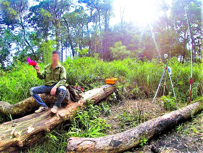 Có những cuộc động thổ trong lòng núi nhưng không ai biết Co nhung cuoc dong tho trong long nui nhung khong ai biet