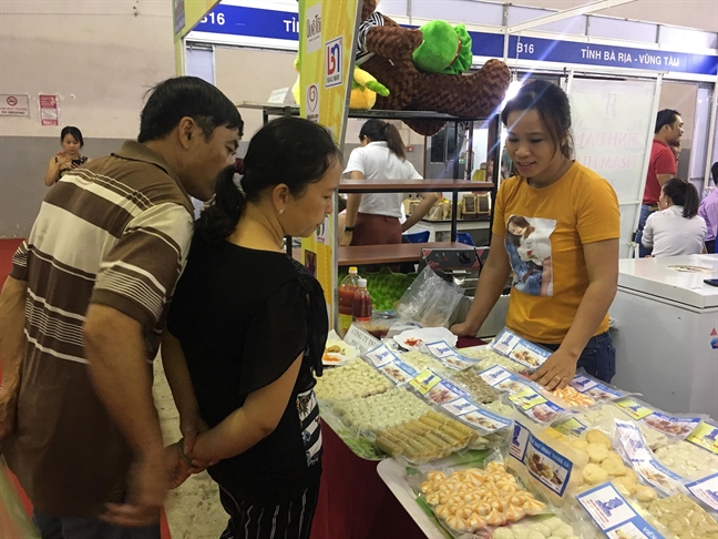 Trò 'bẩn' của một số nhà hàng, khách sạn hạng sang ở Sài Gòn Tro 'ban' cua mot so nha hang, khach san hang sang o Sai Gon