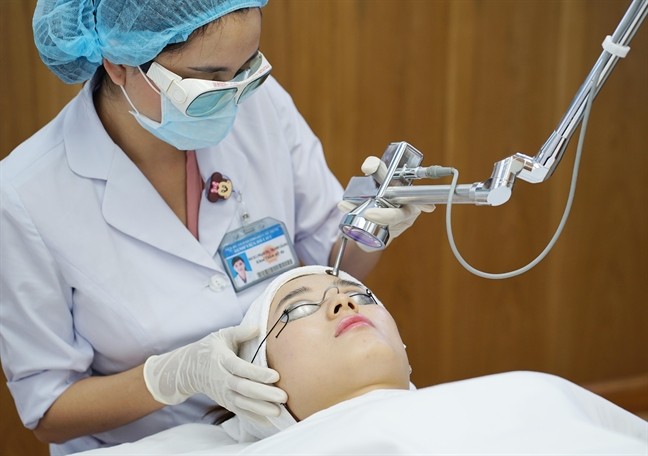 Giao lưu trực tuyến: Điều trị sẹo xấu Giao luu truc tuyen: Dieu tri seo xau