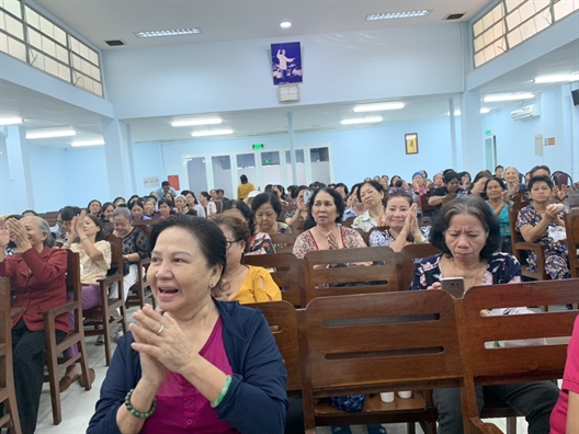 Quyền của chị em khi bị bạo lực, xâm hại Quyen cua chi em khi bi bao luc, xam hai