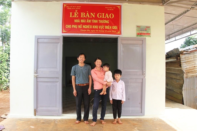 Chúng tôi đang lo đồng bào khó 'trụ' nổi! Chung toi dang lo dong bao kho 'tru' noi!
