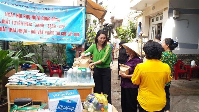 Lan tỏa thông điệp 'Hạnh phúc không chỉ là nhận mà còn là cho đi' Lan toa thong diep 'Hanh phuc khong chi la nhan ma con la cho di'