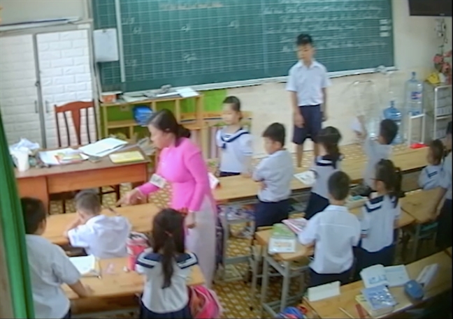 Bạo lực học đường: Bởi vì chúng ta lựa chọn sự dễ dàng Bao luc hoc duong: Boi vi chung ta lua chon su de dang