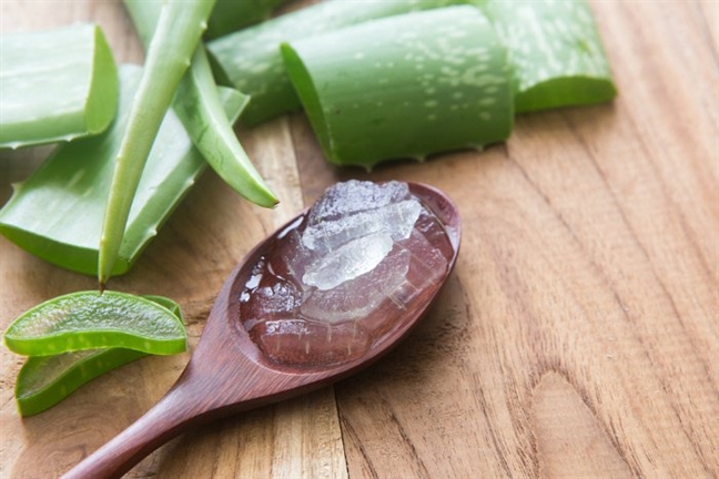 Những mẹo đơn giản giúp da cháy nắng được phục hồi nhanh chóng Nhung meo don giản giup da chay nang duoc phuc hoi nhanh chóng