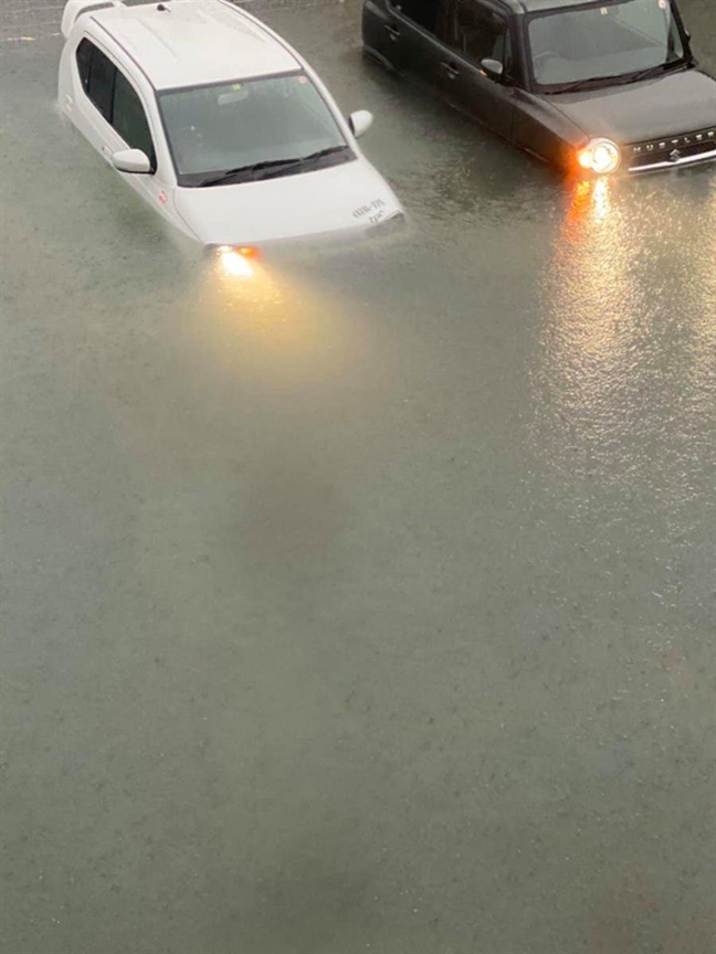 Siêu bão Hagibis ở Nhật Bản đã có 2 người tử vong, 60 người bị thương Sieu bao Hagibis o Nhat Ban da co 2 nguoi tu vong, 60 nguoi bi thuong