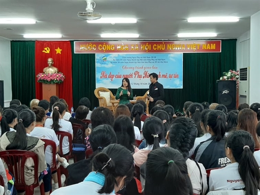 Phụ nữ mạnh mẽ, tự tin thì sẽ đẹp! Phu nu manh me, tu tin thi se dep!