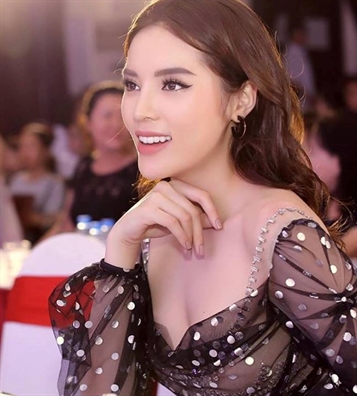 Ngày 'Quốc tế No bra', cùng điểm danh những sao Việt thích thả rông nhất Ngay 'Quoc te No bra', cung diem danh nhung sao Viet thich tha rong nhat
