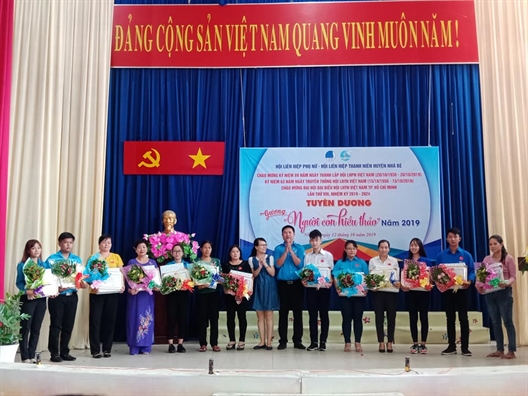 Lòng hiếu thảo làm rung động trái tim Long hieu thao lam rung dong trai tim