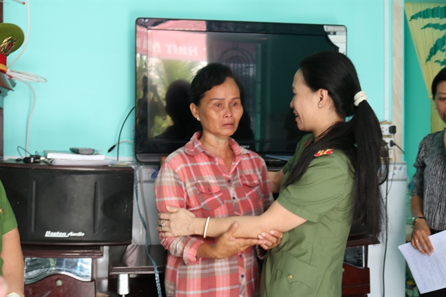 Niềm vui trong những căn nhà mới Niem vui trong nhung can nha moi