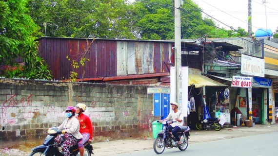Đất 'chùa'… tranh nhau đoạt Dat 'chua'… tranh nhau doat