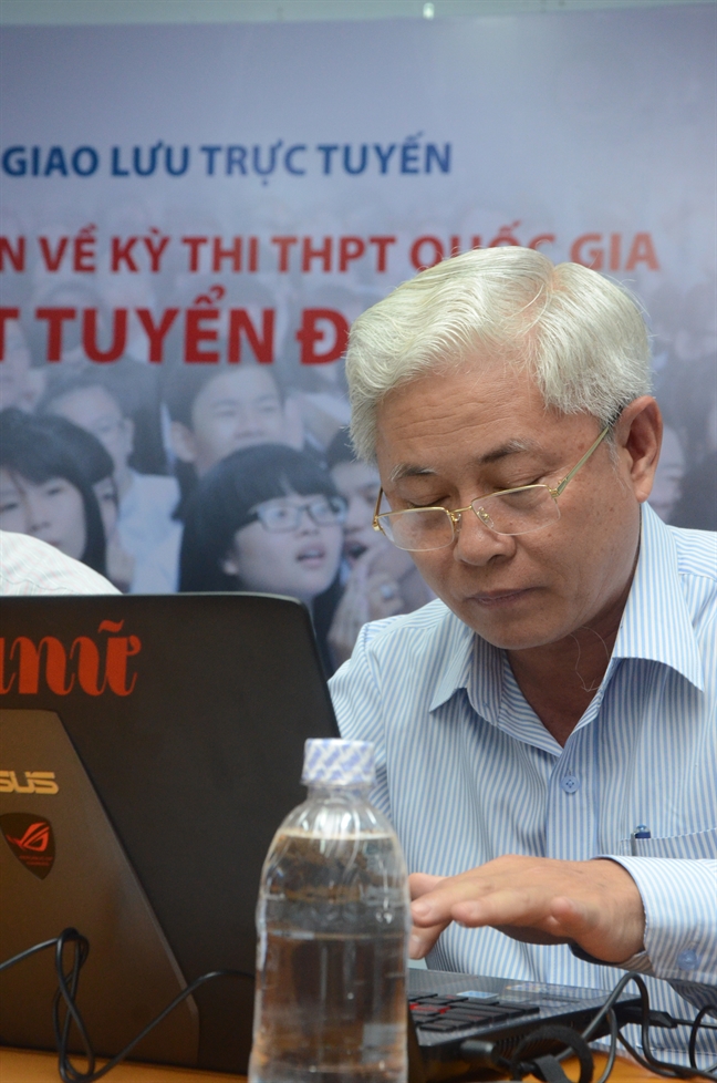 Tu van truc tuyen ve ky thi THPT quoc gia va xet tuyen dai hoc