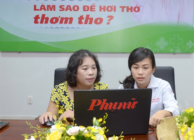 Giao luu truc tuyen 'Lam sao de hoi tho thom tho?'