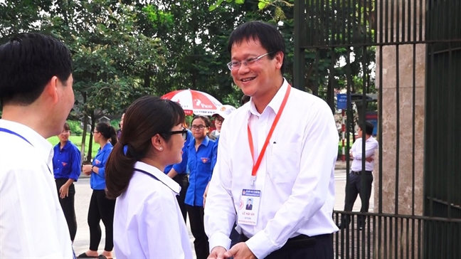 Tiễn đưa cố Thứ trưởng Bộ GD-ĐT Lê Hải An Tien dua co Thu truong Bo GD-DT Le Hai An