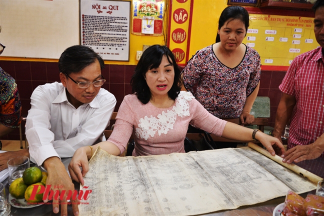 Tưởng cổ vật, hóa ra chỉ là... vật cũ Tuong co vat, hoa ra chi la... vat cu