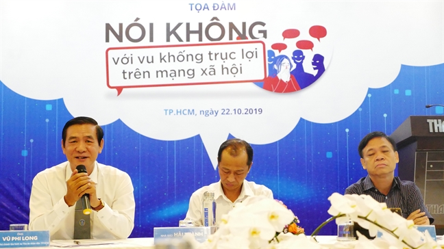 Hoa hậu Diễm Hương: 'Tôi từng muốn tự tử vì những lời bình luận ác ý trên mạng xã hội' Hoa hau Diem Huong: 'Toi tung muon tu tu vi nhung loi binh luan ac y tren mang xa hoi'