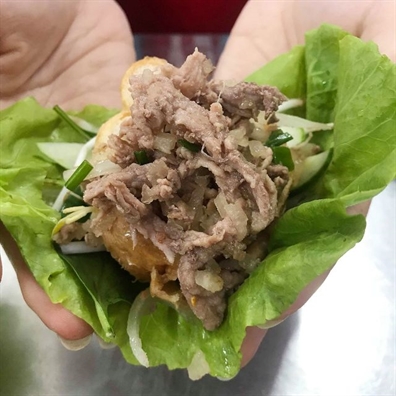 Đừng nói bạn biết hết các món bánh mì Sài Gòn nếu chưa thử kiểu ăn độc đáo này Dung noi ban biet het cac mon banh mi Sai Gon neu chua thu kieu an doc dao nay