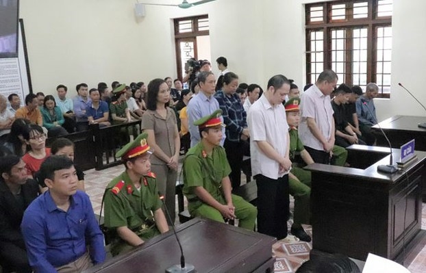Chủ mưu vụ gian lận điểm thi tại Hà Giang lĩnh án 8 năm tù Chu muu vu gian lan diem thi tai Ha Giang linh an 8 nam tu