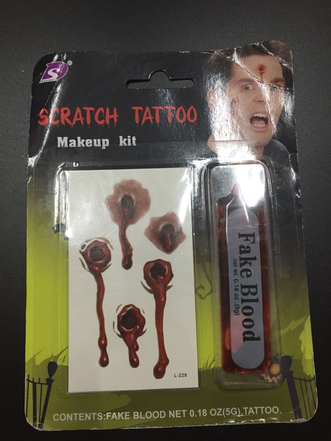 Chớ đùa với mỹ phẩm hóa trang Halloween Cho dua voi my pham hoa trang Halloween