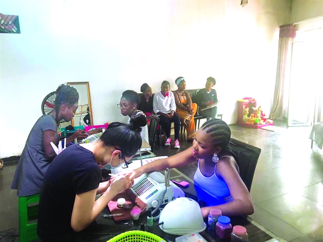 Châu Phi cũng là 'thiên đường' cho lao động bất hợp pháp Chau Phi cung la 'thien duong' cho lao dong bat hop phap