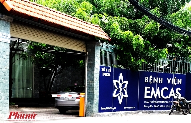 Bệnh viện Emcas nói gì khi không phát hiện ra khách hàng có thai lại hút mỡ bụng? Benh vien Emcas noi gi khi khong phat hien ra khach hang co thai lai hut mo bung?