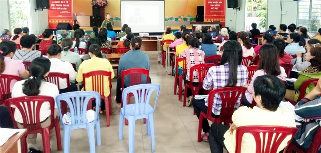 Tội phạm lừa đảo công nghệ cao nhắm vào phụ nữ Toi pham lua dao cong nghe cao nham vao phu nu