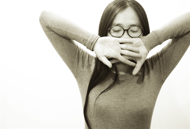 Nghệ sĩ Nguyễn Lê Phương Linh: Rong ruổi để tìm nguồn cội và tiếng nói dân tộc Nghe si Nguyen Le Phuong Linh: Rong ruoi de tim nguon coi va tieng noi dan toc