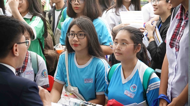Người trẻ băn khoăn học nghề gì không thất nghiệp Nguoi tre ban khoan hoc nghe gi khong that nghiep