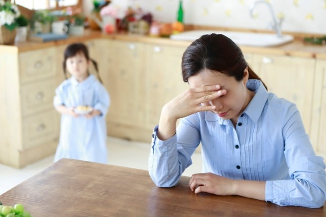 Áp lực 'mẹ tốt' có thể giết chết một phụ nữ Ap luc 'me tot' co the giet chet mot phu nu