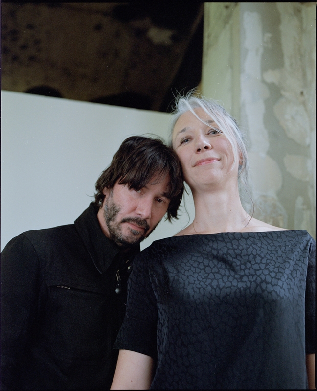 Người phụ nữ 'nắm giữ' trái tim Keanu Reeves có gì đặc biệt? Nguoi phu nu 'nam giu' trai tim Keanu Reeves co gi dac biet?
