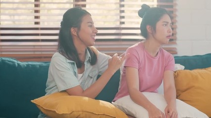 Vui như có... gái ế trong nhà Vui nhu co... gai e trong nha
