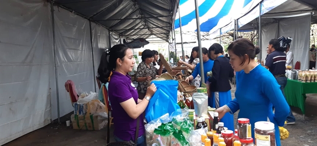 Rơi nước mắt khi nghĩ về những bữa ăn không an toàn Roi nuoc mat khi nghi ve nhung bua an khong an toan