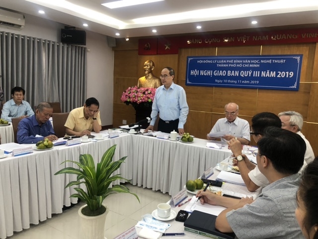 Người dân đang cảm thụ văn hoá như thế nào? Nguoi dan dang cam thu van hoa nhu the nao?