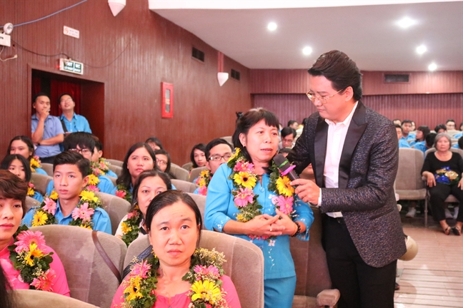 Những tấm gương bình dị mà hiếu thảo, nghĩa tình Nhung tam guong binh di ma hieu thao, nghia tinh