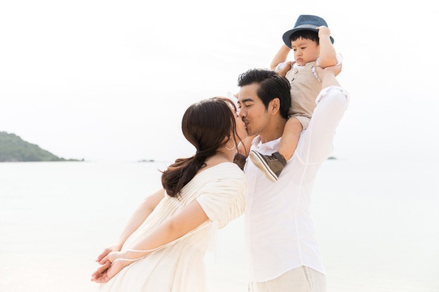 Cuộc ly hôn của Ngọc Lan và Thanh Bình: Chia tay văn minh, tôn trọng nhau để bắt đầu một đoạn đường mới Cuoc ly hon cua Ngoc Lan va Thanh Binh: Chia tay van minh, ton trong nhau de bat dau mot doan duong moi