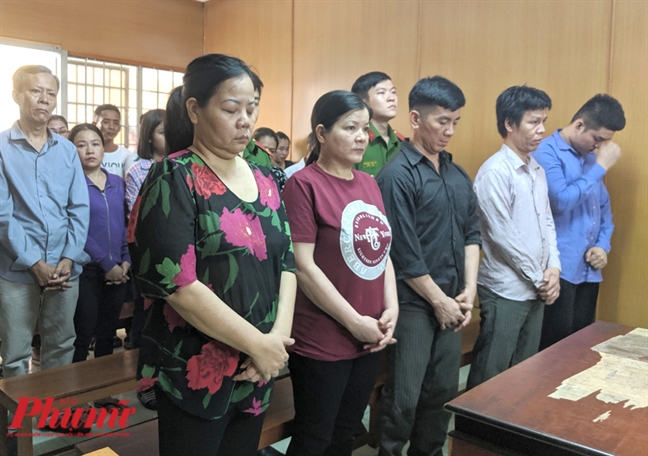 Một trong 5 đầu nậu thuốc lá lậu lớn nhất tại TP.HCM bị bắt, lĩnh án 13 năm tù Mot trong 5 dau nau thuoc la lau lon nhat tai TP.HCM bi bat, linh an 13 nam tu