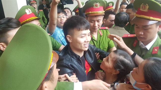 Lời báo động sinh tử Loi bao dong sinh tu